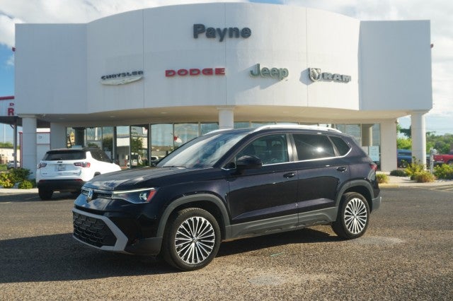 2025 Volkswagen Taos SE
