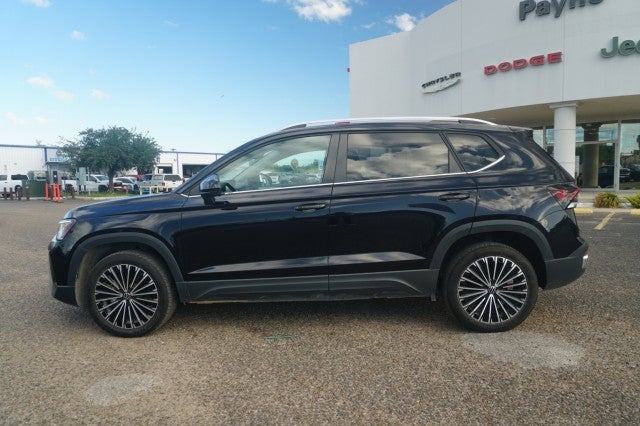 2025 Volkswagen Taos SE