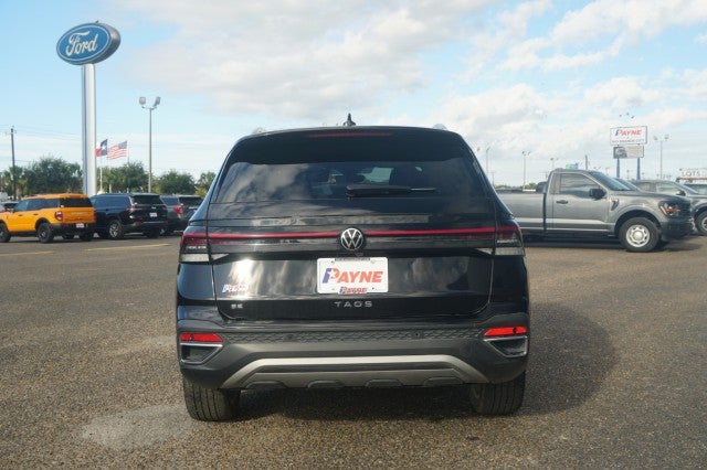 2025 Volkswagen Taos SE