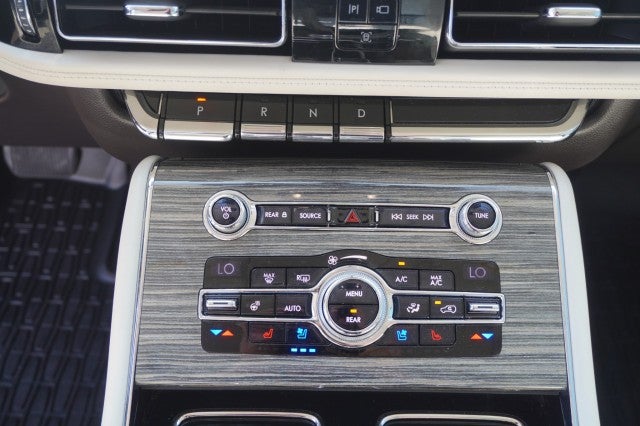 2020 Lincoln Aviator Black Label