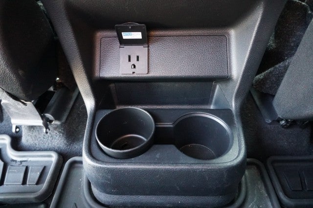 2022 Toyota Sienna XLE Woodland Edition