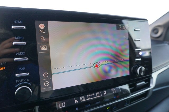 2022 Toyota Sienna XLE Woodland Edition