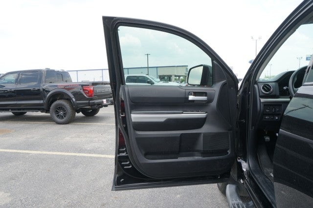2020 Toyota Tundra 4WD SR5