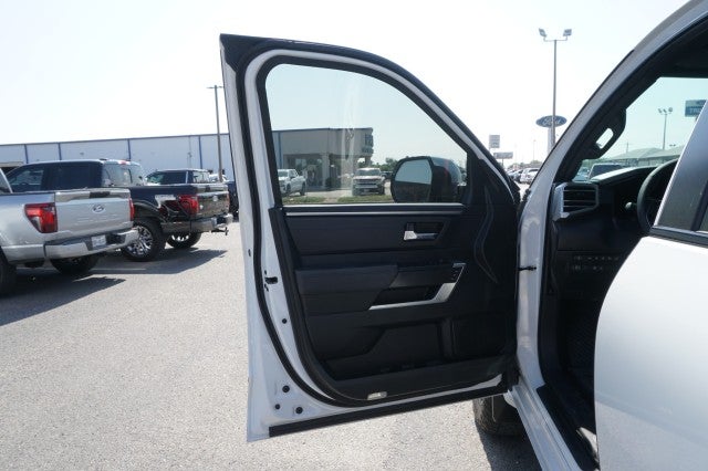 2025 Toyota Tundra 4WD Platinum Hybrid