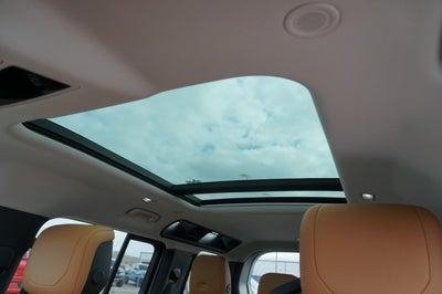 2024 Land Rover Defender S