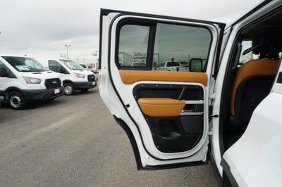 2024 Land Rover Defender S