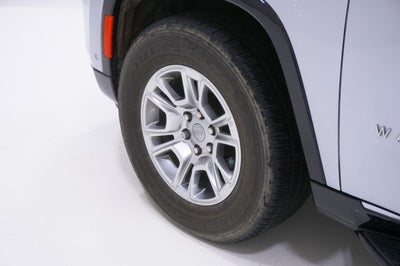 2024 Jeep Wagoneer Base