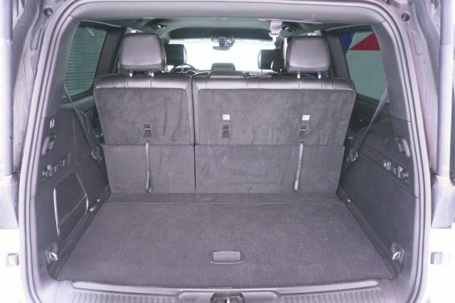 2024 Jeep Wagoneer Base