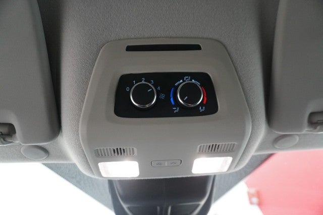 2025 Ford Transit Passenger Wagon XLT