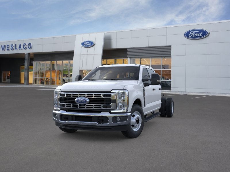 2026 Ford Super Duty F-350 DRW XL