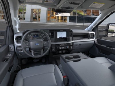 2026 Ford Super Duty F-350 DRW XL