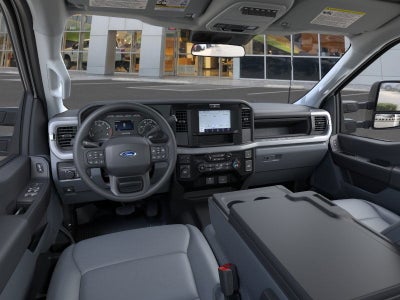 2026 Ford Super Duty F-350 DRW XL