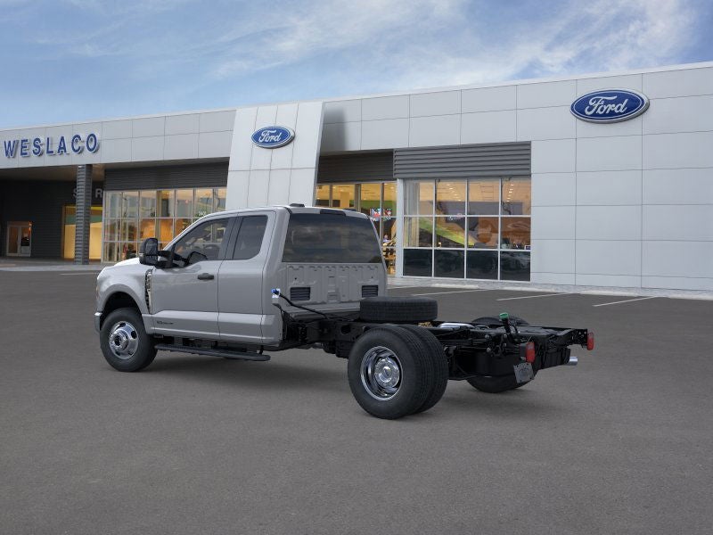 2025 Ford Super Duty F-350 DRW XL