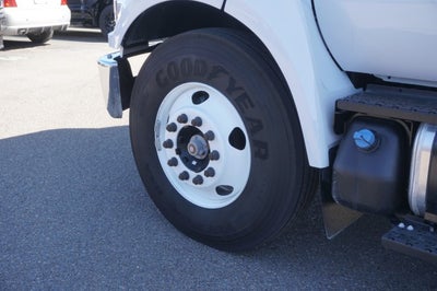 2026 Ford F-650 Straight Frame Base