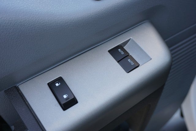 2026 Ford F-650 Straight Frame Base