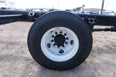 2027 Ford F-650 Straight Frame Base