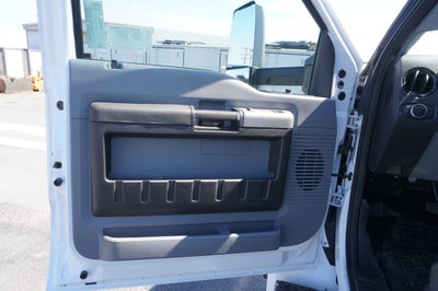 2027 Ford F-750 Straight Frame Base