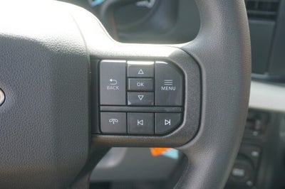 2025 Ford Super Duty F-550 DRW XL