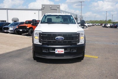 2025 Ford Super Duty F-550 DRW XL