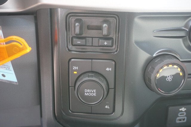 2025 Ford Super Duty F-550 DRW XL