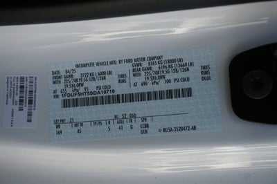 2025 Ford Super Duty F-550 DRW XL