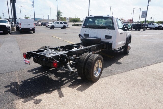 2025 Ford Super Duty F-550 DRW XL
