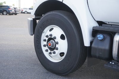 2027 Ford F-750 Straight Frame Base