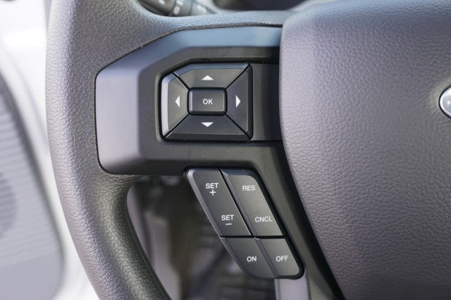 2027 Ford F-750 Straight Frame Base