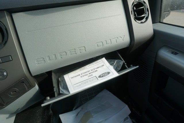 2027 Ford F-750 Straight Frame Base