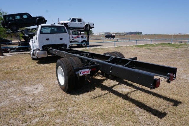 2027 Ford F-750 Straight Frame F-750 SD Diesel Straight Frame