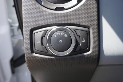 2027 Ford F-750 Straight Frame Base