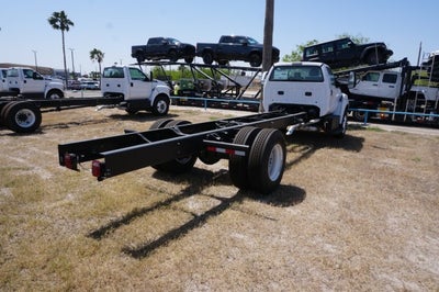 2027 Ford F-750 Straight Frame Base