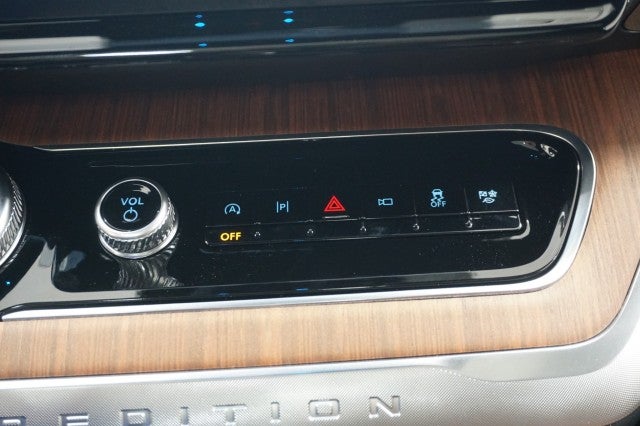 2027 Ford Expedition King Ranch