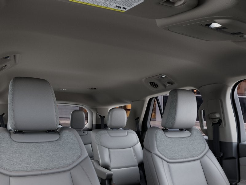 2027 Ford Explorer Active w/200A Pkg