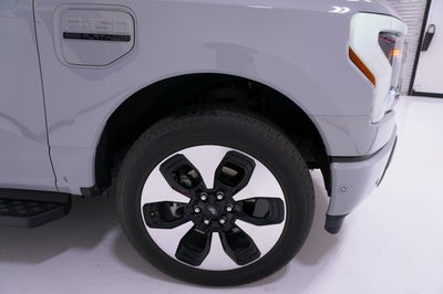 2023 Ford F-150 Lightning LARIAT