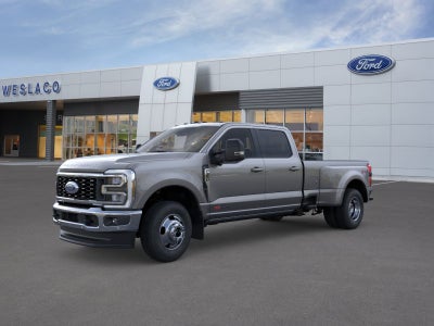 2026 Ford Super Duty F-350 DRW LARIAT