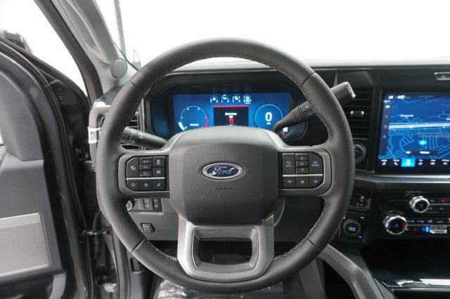 2026 Ford Super Duty F-350 DRW LARIAT