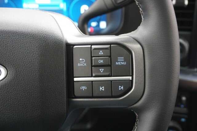 2026 Ford Super Duty F-350 DRW LARIAT