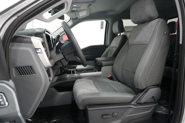 2027 Ford Super Duty F-350 DRW XL