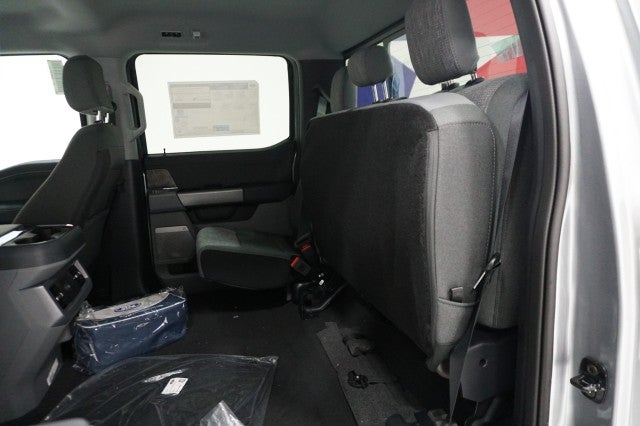 2027 Ford Super Duty F-350 DRW XL