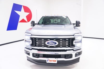 2027 Ford Super Duty F-350 DRW XL