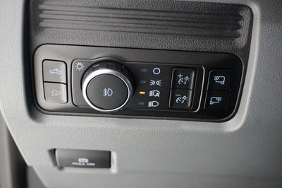 2027 Ford Super Duty F-350 DRW XL