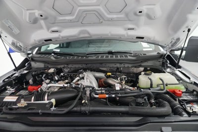 2027 Ford Super Duty F-350 DRW XL