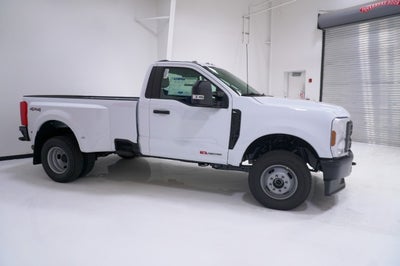 2027 Ford Super Duty F-350 DRW XL