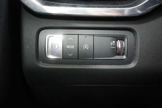 2024 GMC Acadia FWD Elevation