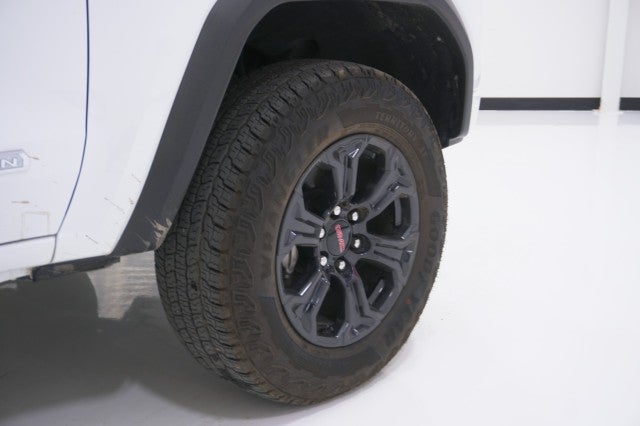 2025 GMC Canyon 2WD Elevation