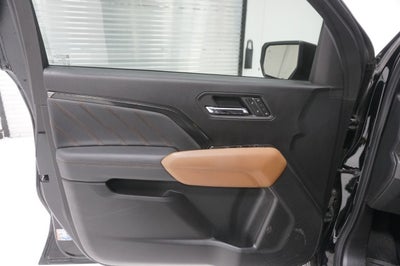 2025 GMC Canyon 4WD AT4