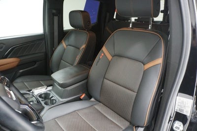 2025 GMC Canyon 4WD AT4