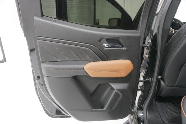 2025 GMC Canyon 4WD AT4