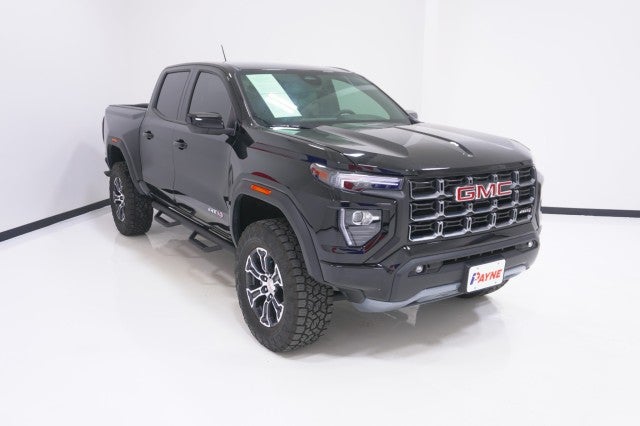 2025 GMC Canyon 4WD AT4